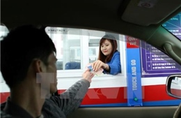 Đề xuất thí điểm thu phí đường bộ không dùng tiền mặt